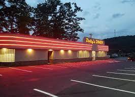 Ideas on how to give your boring kitchen a retro diner aesthetic. The Best Retro Diner In Every State Lovefood Com