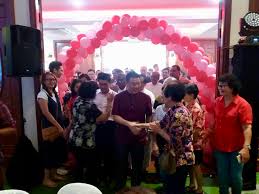 Louis parish is filled with people who find joy in god's love, warmth in community, and a spiritual home that helps them to become the best version of themselves. Nga Kor Ming On Twitter Proud To Introduce The Biggest Multi Purpose Hall At Taiping Which Can Accommodate 1500 People 6 Newly Completed Badminton Court It Is Open To Public