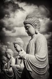 Thich Nhat Hanh It Is Exactly Because The Buddha Was A Human Being That Countless Buddhas Are Possible Image Bouddha Bouddhisme Et Bouddha Gautama