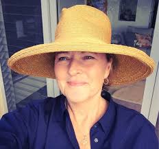 For the Love of a House and Garden... — Jeanne Henriques