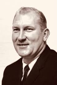 🏀🎂On March 14, 1930 Don Haskins was born in Enid, Oklahoma.🎂🏀 •Birth  Name: Donald Lee Haskins •Nickname: “The Bear” •College: Oklahoma A&M (now  Oklahoma State: 1949-1952) •Teams Coached: Benjamin High School (1955-1956),