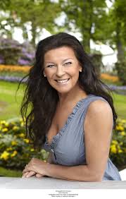 Pensionerad imam och en av initiativtagarna till guds hus i fisksätra. Picture Of Lotta Engberg