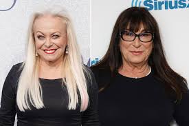 Poor bradley cooper would have won best actor any other year than this. Jacki Weaver Doesn T Think Anjelica Huston Is A S Head