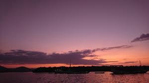 Sunset At Kalong Island Explore On Your Terms Sunset Komodo National Park Island