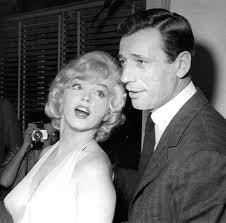Because of the fascist regime in italy, montand's family left for. Photos Of Marilyn Monroe And Yves Montand At A Press Party For Let S Make Love In 1960 Vintage News Daily