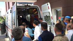 Son dakika yerel haber ve adıyaman haberleri için posta.com.tr ziyaret edin. Adiyaman Da Teroristlerle Sicak Catisma 4 Sehidimiz 5 Yaralimiz Var Son Dakika