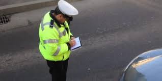 Înalta curte de casaţie şi justiţie a decis că poliţiştii locali nu au dreptul să potrivit deciziei curţii supreme pronunţate în 19 iunie, poliţiştii locali nu au voie să dea amenzi şoferilor în trafic şi nu le pot cere informaţii din care să. Amenzile Aplicate De PoliÈ›iÈ™tii Locali In Domeniul CirculaÈ›iei Sunt Atacabile Vezi De Ce Clujust