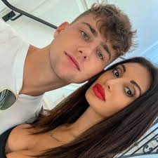 To win a $100,000 grand prize, they'll have to give up sex. Too Hot To Handle Francesca Farago Confirms Split From Harry Jowsey Says I Thought We Will End Up Together Pinkvilla