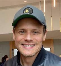 I need a big favor someone who knows Me please Reach out Thanks !!