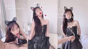 I cant see the starry sky】Teaching the black silk dog chain maid to fuck  the goddess in the window so that the whole neighborhood can see the slutty  human pets.