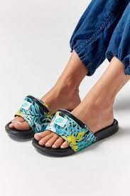 Pin On Shoes Shoes Shoes