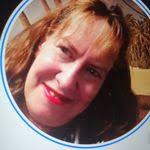 Diedra Lowe's Instagram, Twitter & Facebook