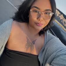 KENDRICK x SZA … AGAIN! 🎶 Kendrick Lamar just revealed that his special  guest star at the Super Bowl Halftime Show is none other than SZA. Kendrick  and SZA have collaborated several