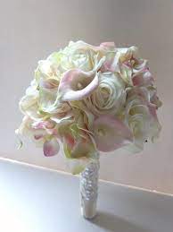 White calla lily bridal bouquet, pink calla lily bouquet, silk calla lily bouquets, bridesmaids bouquets. Bridesmaid Bouquet Simple And Sweet Elegant Calla Lily Bouquet In Hot Pink Toss Bouquet Accessories Weddings Valresa Com