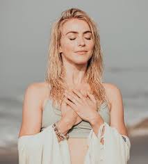 There aren't many celebrities whose hair justine marjan hasn't styled to perfection. How To Start Your Day Like A Celebrity Celebrity Style Guide