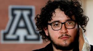 Pandemic upends plans, adds stress for first-generation, Latino college  students