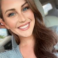 Kaitlyn Waters's Instagram, Twitter & Facebook