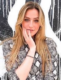 Abigail Burton's Instagram, Twitter & Facebook