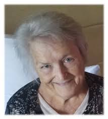 Audrey Molitor's Instagram, Twitter & Facebook