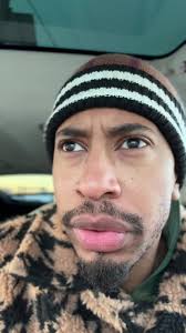 I am behooved, bewildered, and have been bamboozled because it’s January  and it’s just now beginning to look like Christmas…. #WhereAreYouChristmas  #WinterWonderland #January