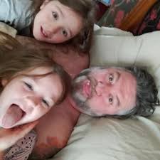 gary hutton (@ghutton148_gary)