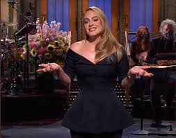 Adele — hello (live 2017) adele — send my love (to your new lover 2016) adele — water under the bridge (2016) Adele Scherzt Bei Snl Uber Ihren Gewichtsverlust