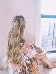 20 halo braid ideas to try in 2020. Half Up Halo Braid Soft Curl Tutorial Barefoot Blonde By Amber Fillerup Clark