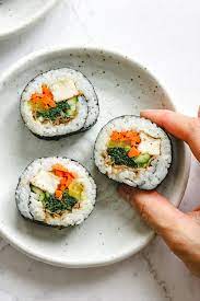 Vegan Kimbap With Tofu Korean Sushi Roll Okonomi Kitchen Recipe Food Kimbap Vegetable Entrees
