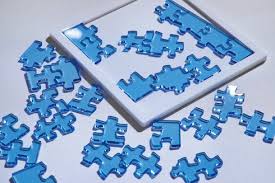 My name is peter, and i do a lot of puzzles. This Jigsaw Puzzle Has 5 Corner Pieces Puloh