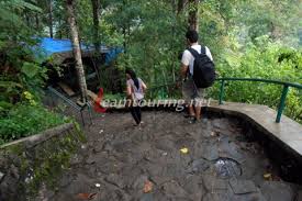 Hasil gambar untuk jalan lurus menuju tangga