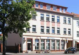 Der umfang des unternehmens banken, kreditinstitute, bausparkassen. Kompetenzcenter Senftenberg Vr Bank Lausitz Eg