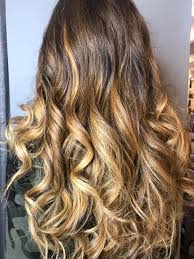 Anche questa tonalità di biondo può essere definire neutra, perché dona sia a incarnati . Biondo Freddo E Biondo Caldo Voi Come Vi Sentite Freddo Caldo Monza Hair Cdc Degrade Degradeconseil Capelli Sfumature Biondo Blonde L Arte Di Tabata Salone Autorizzato Degrade Conseil Hair