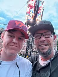 Took my 11 year old to his first concert last night. Metallica is getting  old, dammit!