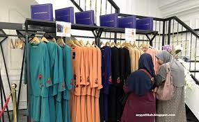 Daftar nama bunga, gambar bunga cantik, indah, unik, dan langka, lengkap dengan penjelasannya. Leeyanarahman X Elrahexclusive Bangi Sentral Azyyati Liah