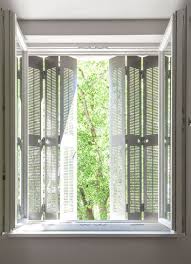 Falter Laden Architektur Aluminium Fensterladen Faltladen Sonnenschutz Detail Architekturburokl Architekt Design Sonnenschutz Fenster Aussenfensterladen