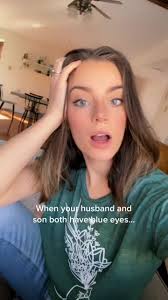 Natalie Shattuck (@unwrappedmommyhood)