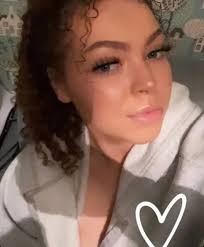 Ladies, stay off your man's phone if you don't trust him