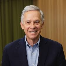 Scott Mclain's Instagram, Twitter & Facebook