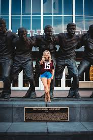Aggie Senior Photo Session Graduation Picture Poses College Senior Pictures Aggie Graduation Pictures