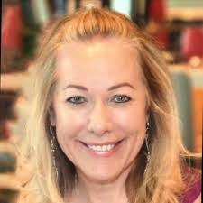 Proud to announce that I have graduated Summa Cum Laude from the #1 Risk  Management/Insurance program FSU Dr.