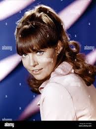 Barbara Minkus's Instagram, Twitter & Facebook