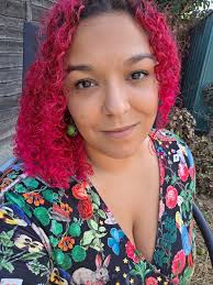 Feeling a bit like Alice tumbling through a busy world today, so I've  escaped to my own quiet Wonderland to breathe. 🌿 With my whimsical dress  and a bit of shade, I'm