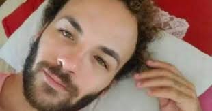 Junger Mann, der in Holguín überfallen wurde, macht Fortschritte bei seiner  Genesung in Havanna.