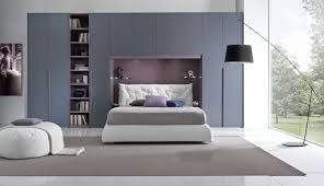 Scopri le camere matrimoniali complete in stile classico: Camera Da Letto Con Armadio A Ponte Armadi A Ponte