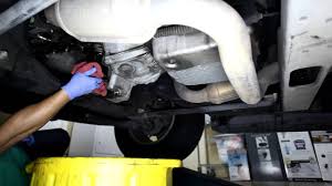 2002 2006 Cadillac Escalade Oil Change Youtube