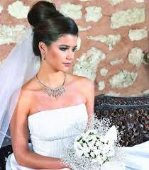 بالصور فساتين زفاف بيرين سات فاطمة الفنية تنافس فستانها الحقيقي turkish bride turkish beauty wedding dresses