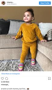 Hit me up on www.thisismelo.com. Rhymes With Snitch Celebrity And Entertainment News Carmelo Anthony S Outside Baby Mama Confirms He S An Absentee Dad