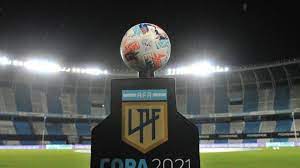El presidente de la competición, neil doncaster, explicó que no era realista ni posible seguir con el torneo en el momento actual. Rjxukafsa03lim