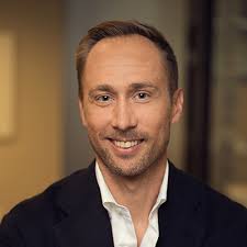 Robert Stromberg, Europe