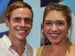 Fresh faces get social